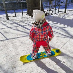 Burton Riglet : snowboard bébé et enfant