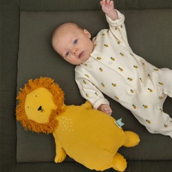 peluche lion bébé