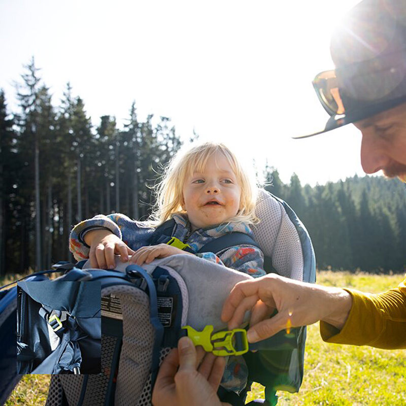 Deuter Kid Comfort Porte-Bébé - Randonnée Enfant Jusqu'à 22 Kg Avec Protection Soleil