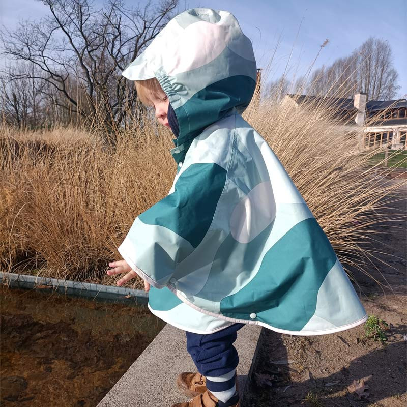 Poncho Breeze