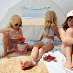 enfants avec set de plage enfant Liewood - Glima