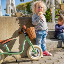 enfant avec Draisienne - LR L Classic - Puky - Retro Green