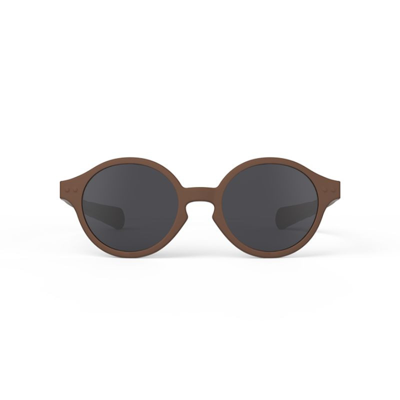 Lunettes de soleil pour les bébés - D Sun Baby d’Izipizi - Chocolate de face