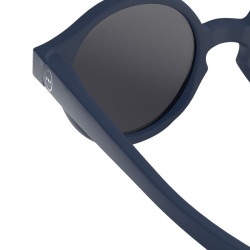 zoom sur Lunettes de soleil pour les bébés - D Sun Baby d’Izipizi - Denim Blue