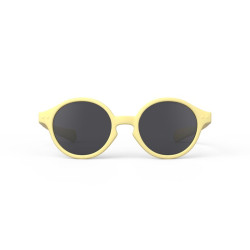 Lunettes de soleil pour les enfants - D Sun Kids d’Izipizi - Lemonade  de face