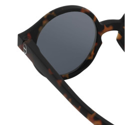 gros plan sur Lunettes de soleil pour les enfants - D Sun Kids d’Izipizi - Tortoise