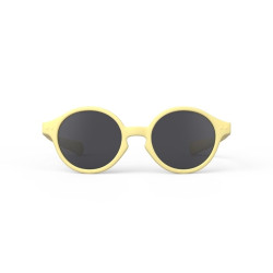 Lunettes de soleil pour les 3-5 ans - D Sun Kids + d’Izipizi - Lemonade  de face