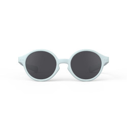 Lunettes de soleil pour les 3-5 ans - D Sun Kids + d’Izipizi -  Sweet Blue  de face