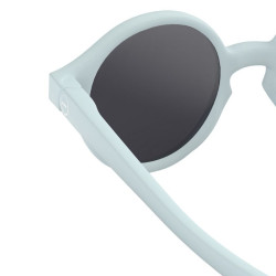 zoom sur Lunettes de soleil pour les 3-5 ans - D Sun Kids + d’Izipizi -  Sweet Blue