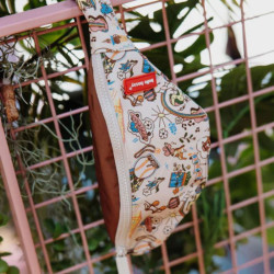 Petit sac Banane - Hello Hossy - San Francisco accroché