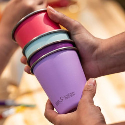 Verres pour enfant - Lot de 4 gobelets en inox - KK - Butterflies gros plan