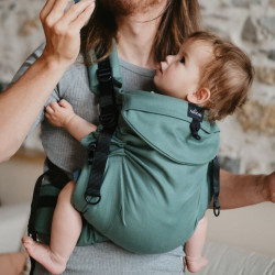 enfant et Porte bébé préformé Néo Plus V2 - Néobulle - Eucalyptus