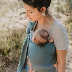 bébé porté avec Porte bébé Sling Sergé Brisé - Néobulle - Eucalyptus
