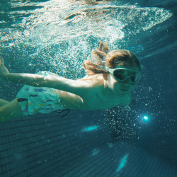 Short de bain enfant Duke - Liewood - Boards / peppermint