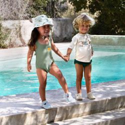 Chapeau anti-UV bébé réversible - Lassig - Camion illusion bleu