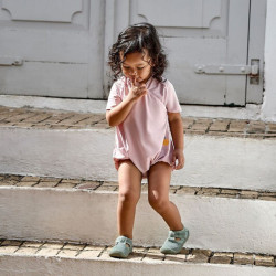 Maillot de bain 1 pièce manches courtes - Lassig - Rose pâle