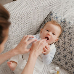 Huile premières bébé - Néobulle
