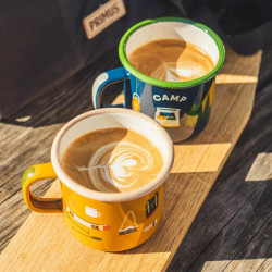 Tasse en émail Camp- Roadtyping