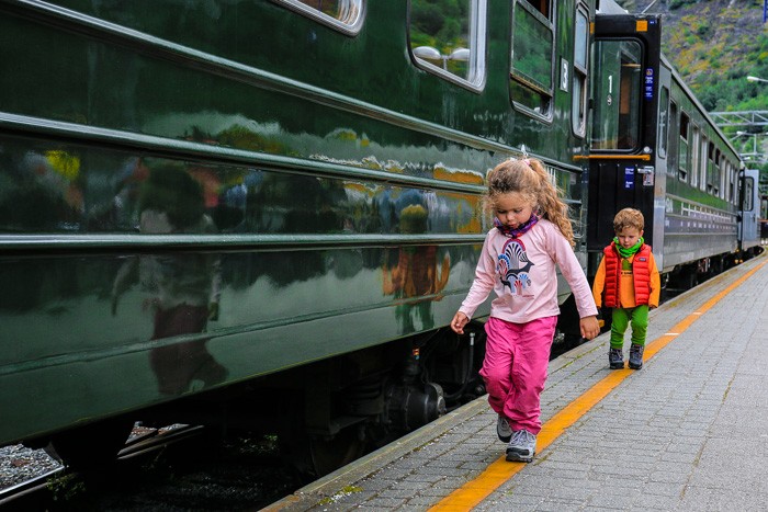 Flam-Famille-Train-Norvege