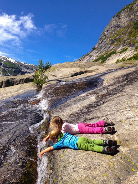 Norvege-randonnee-glacier-famille