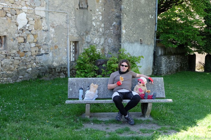 Tour-des-bauges-velo-famille-gouter