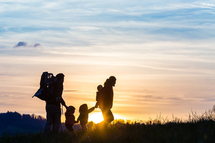 Vive la microaventure en famille