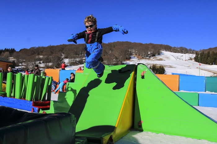 Enfant : à quel age débuter le ski ? - Les Petits Baroudeurs