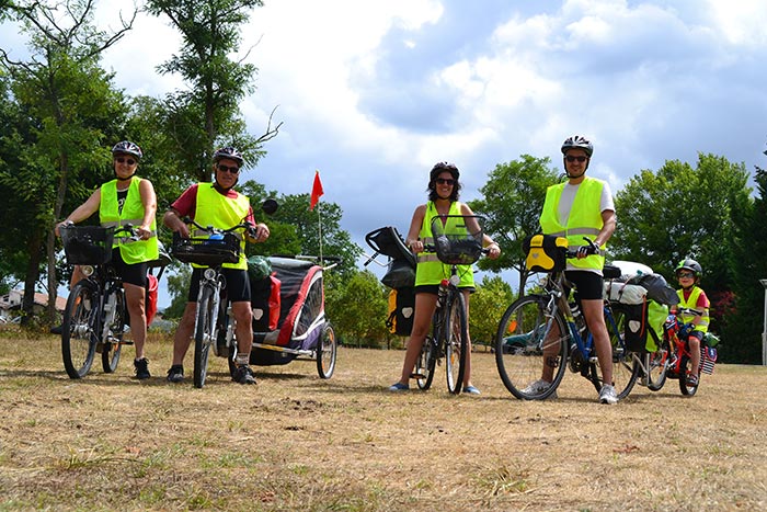 la famille en road trip sur la vélodyssée