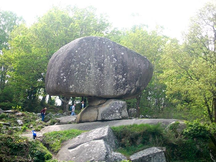 blo c de granit sur la plateau de sidobre