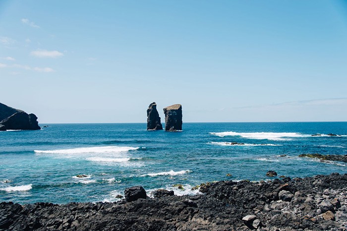 le littoral de Mosteiros aux Açores