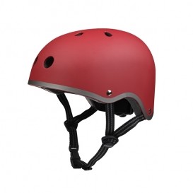 casque de vélo enfant rouge