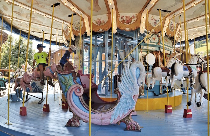 Manege pour enfant les Gets