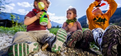 Coup de chaud enfant, insolation enfant, déshydratation : symptomes et traitement.