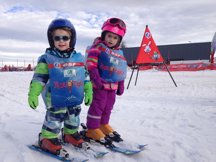 Enfant : à quel age débuter le ski ? - Les Petits Baroudeurs