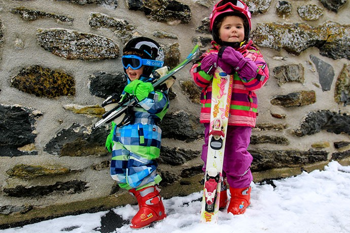 Faire découvrir le ski aux enfants