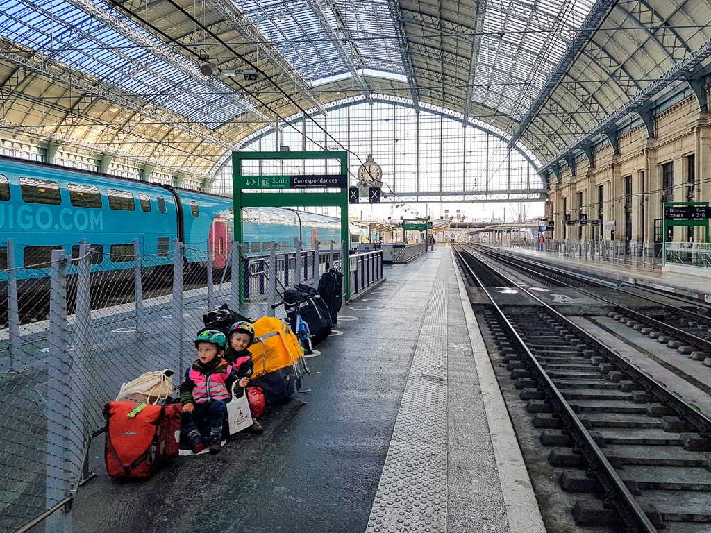 voyage-velo-en-famille-train