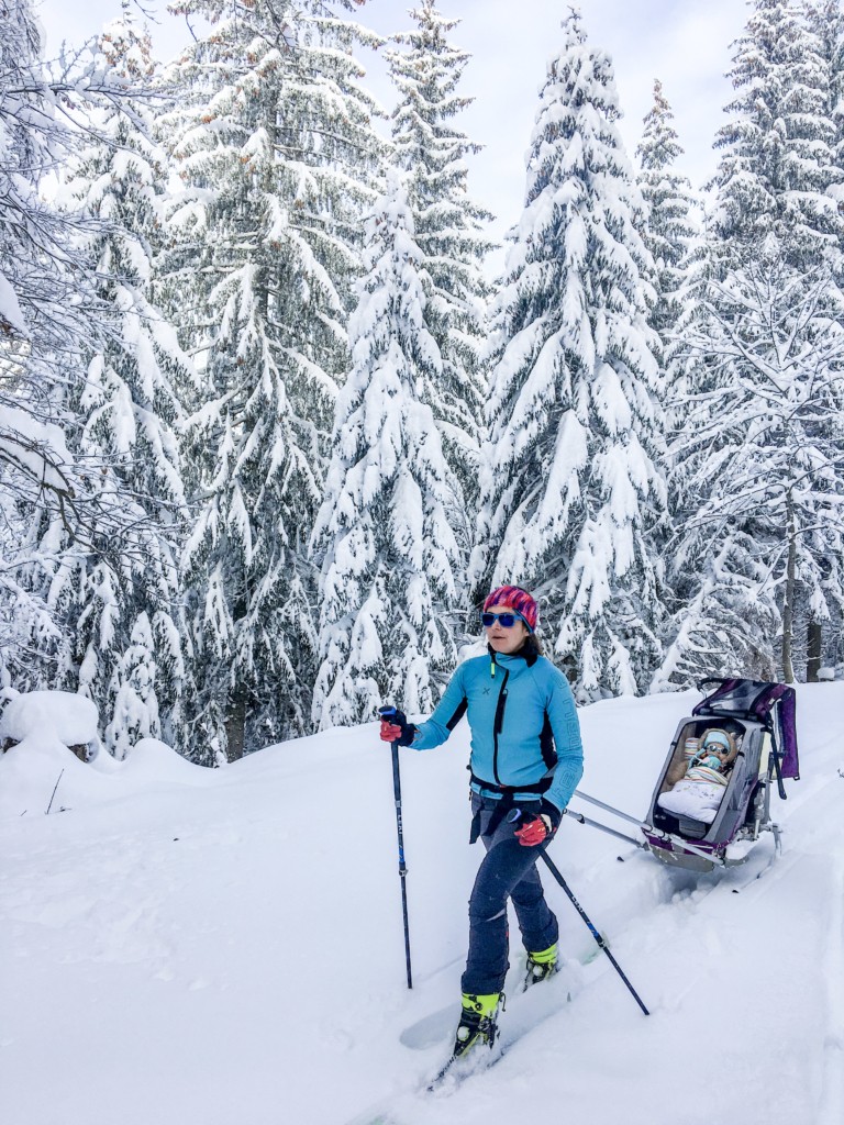 Equiper son enfant pour aller skier : le casque - Le Blog E-Ben