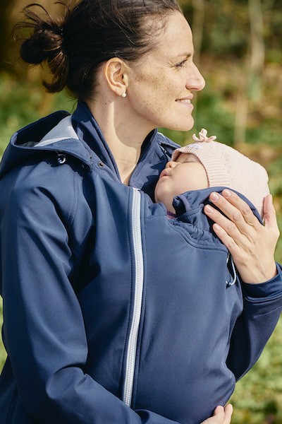 Bien choisir sa veste de portage - Les Petits Baroudeurs