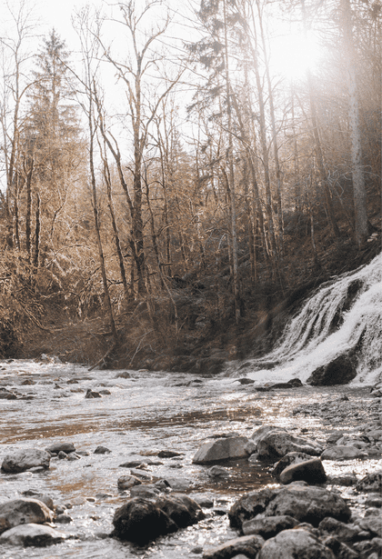  3 randos Savoie tout-petit Cascade du Pissieu