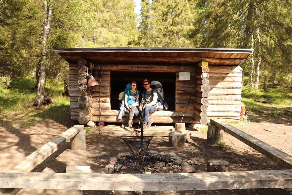 Trek ours Laponie Bébé Cabane