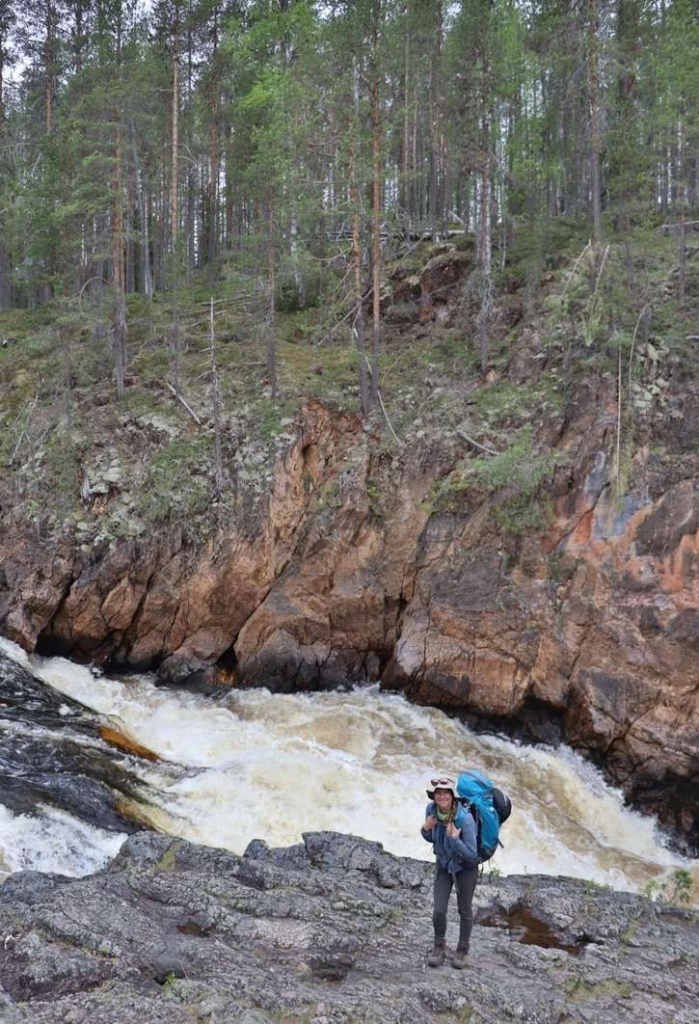 Trek ours Laponie Bébé Rivière