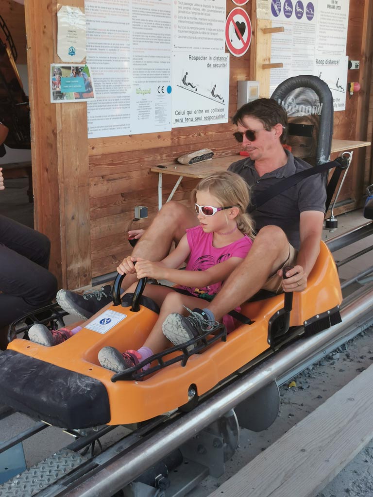 Luge d'été - week-end en famille à la Sambuy