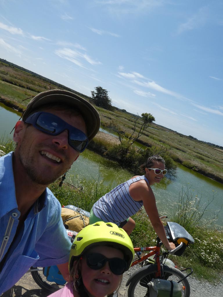 Tour de Vendée à vélo - Selfie en famille