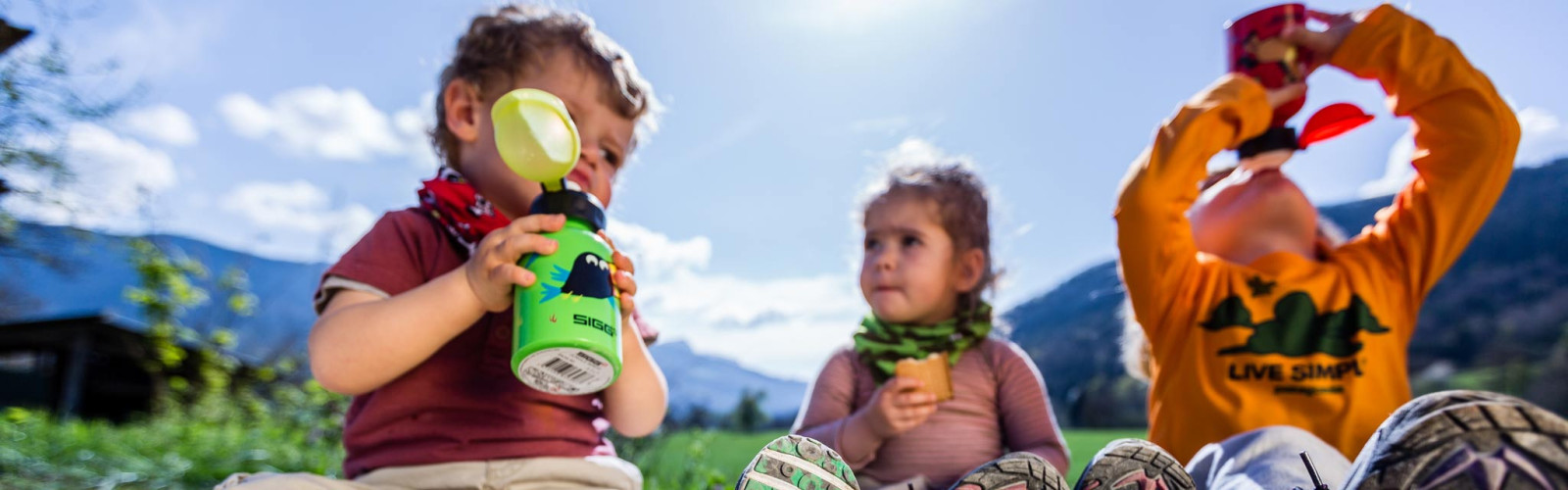 Protéger son enfant du soleil pour profiter du grand air en famille