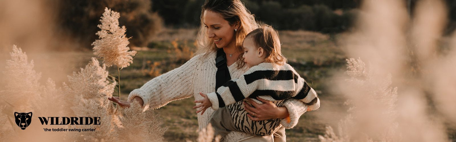 Wildride : le porte-bébé d'appoint facile à installer à emporter partout. 