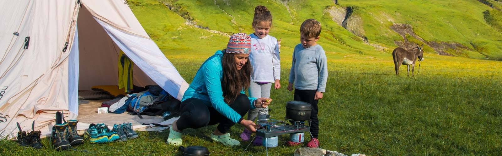 Équipement pour bivouaquer avec ses enfants