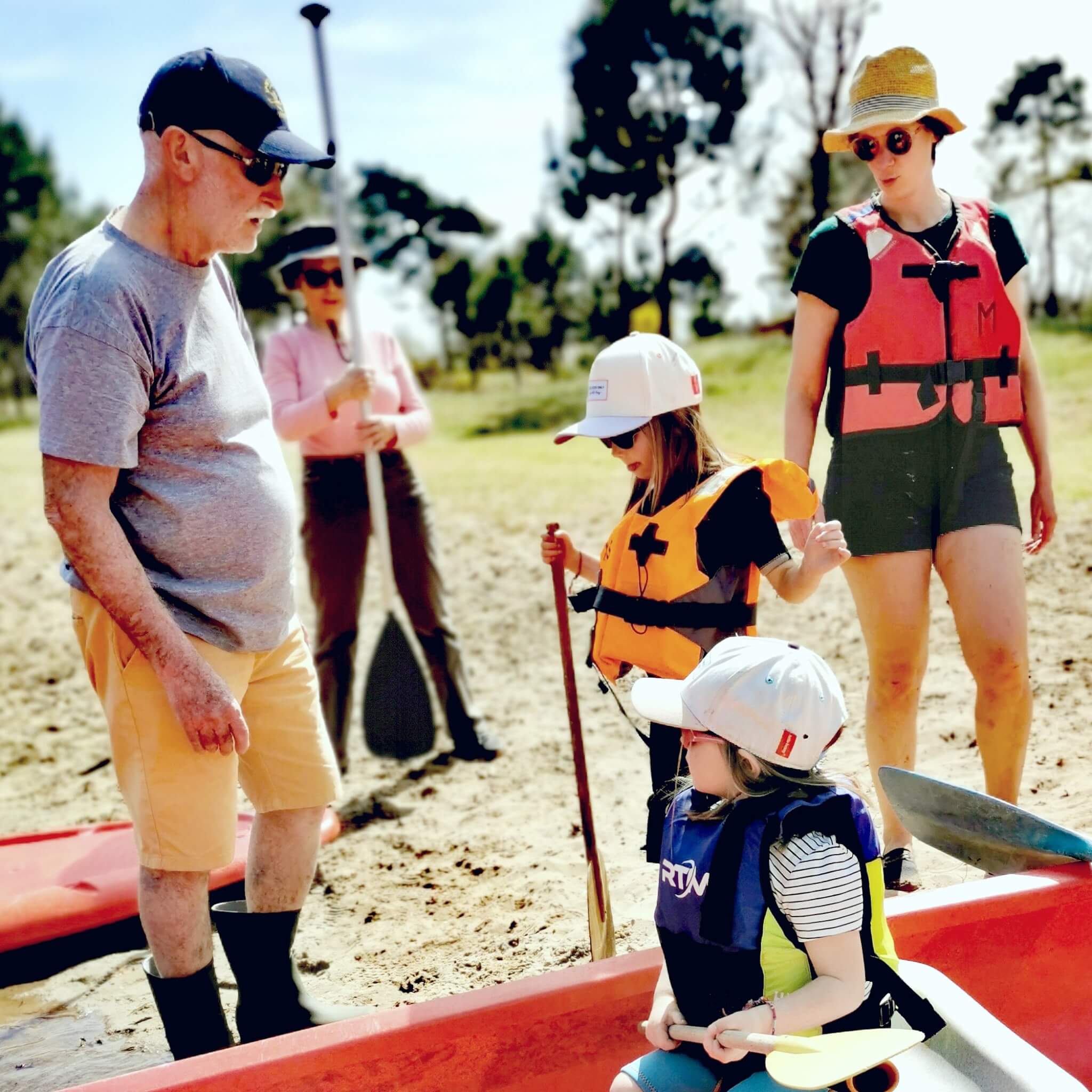 équipe encadrement canoe et stand up paddle le porge